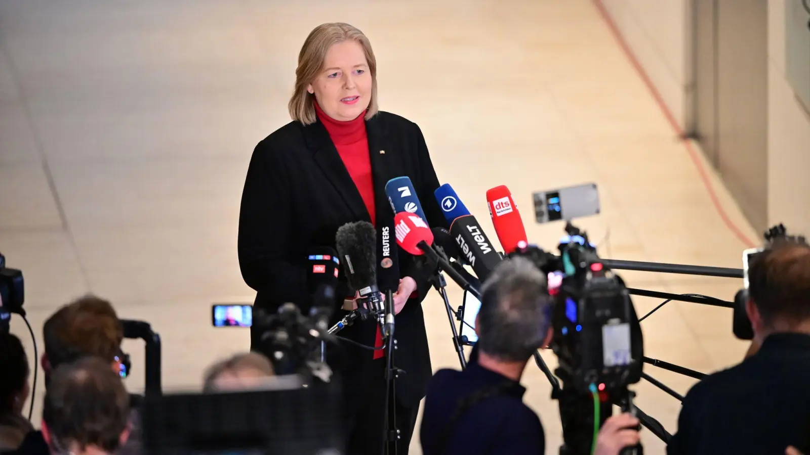 Bas plädiert für ein völlig neues Rentensystem.  (Foto: Sebastian Christoph Gollnow/dpa)