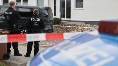 Der Schütze von Berngau hatte vor Jahrzehnten eine Ausbildung als Polzist begonnen. (Archivbild) (Foto: Daniel Löb/dpa)