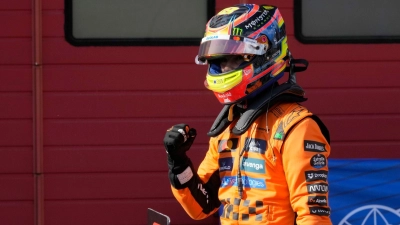 WM-Spitzenreiter Oscar Piastri schnappte sich die Pole Position in Imola. (Foto: Luca Bruno/AP/dpa)