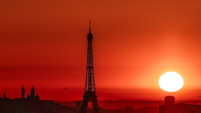 Die Hitzewelle hat Frankreich voll im Griff. (Foto: Thibaud Moritz/AFP/dpa)