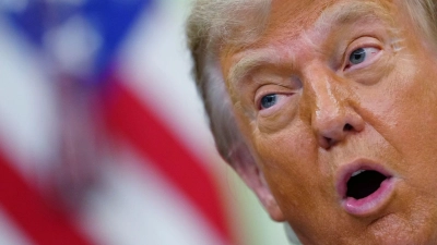 Trump sagt zuvor angekündigte schwere Angriffe auf den Iran ab.  (Foto: Julia Demaree Nikhinson/AP/dpa)