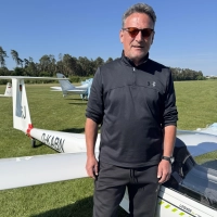 Jürgen Schuster belegt zur Halbzeit bei den Deutschen Segelflug-Meisterschaften Platz vier. (Foto: Thomas Schwanitz)