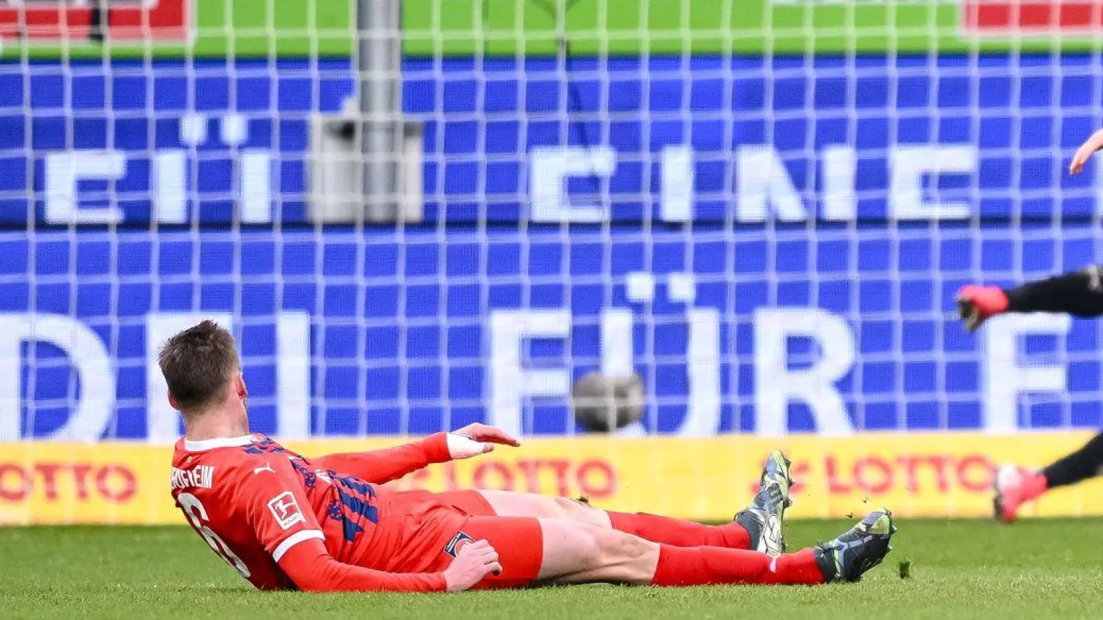 Heidenheim verliert deutlich gegen Gladbach. (Foto: Harry Langer/dpa)