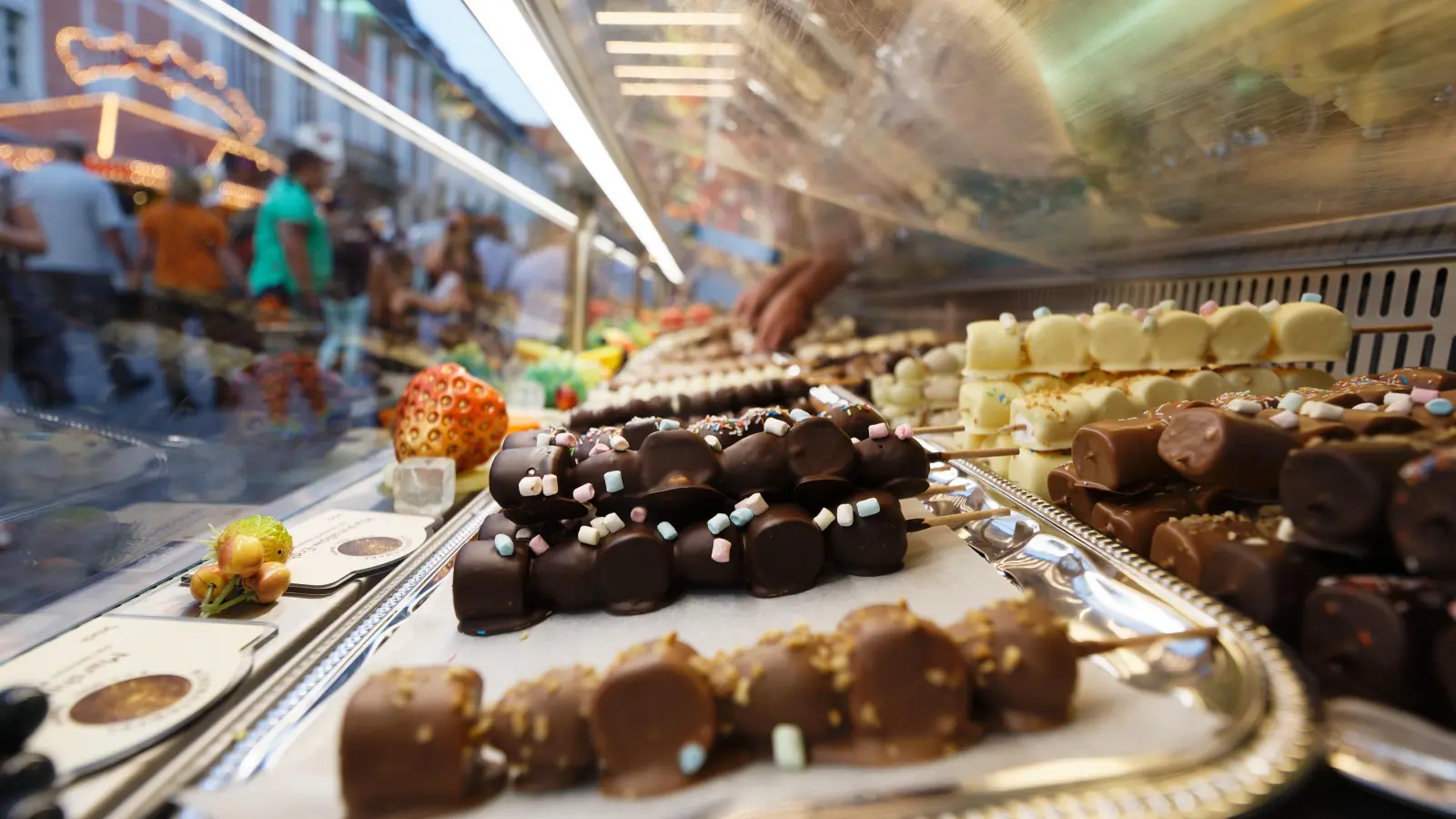 Wer Lust auf Süßes hat, wird natürlich auf dem Altstadtfest auch fündig. (Foto: Zeynel Dönmez)