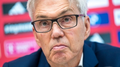 Bayern-Trainer Gordon Herbert hat so eine Saison-Vorbereitung noch nie erlebt. (Foto: Peter Kneffel/dpa)