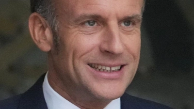 Wen ernennt Macron zu Frankreichs neuem Premier? (Foto: Michel Euler/AP/dpa)