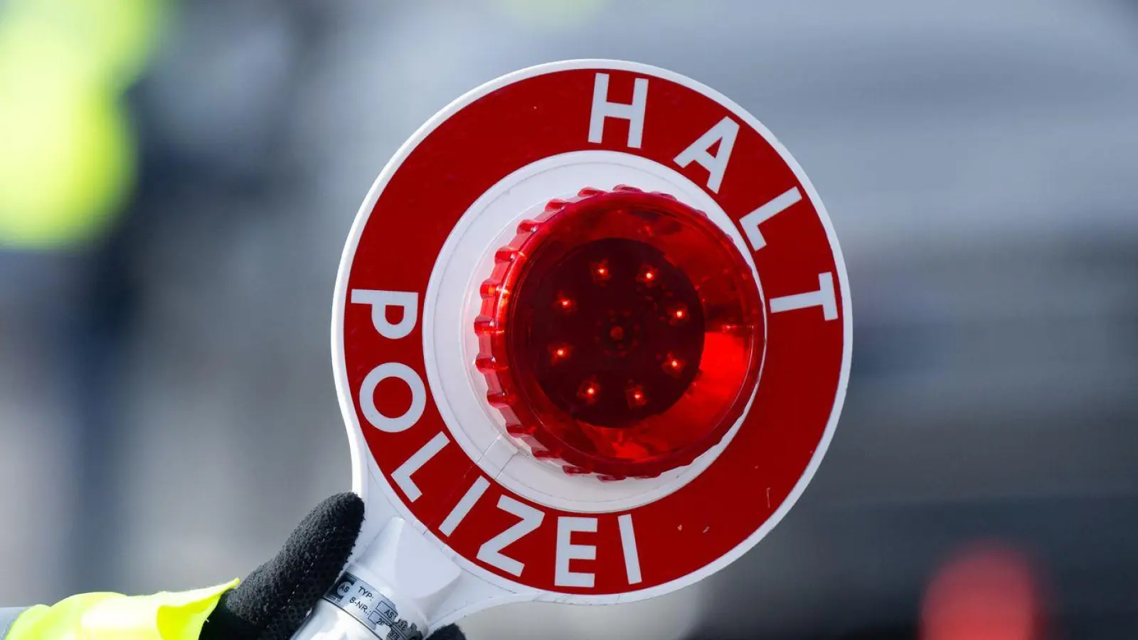 Die Grenzpolizei hielt den Wagen an. (Symbolbild) (Foto: Sven Hoppe/dpa)