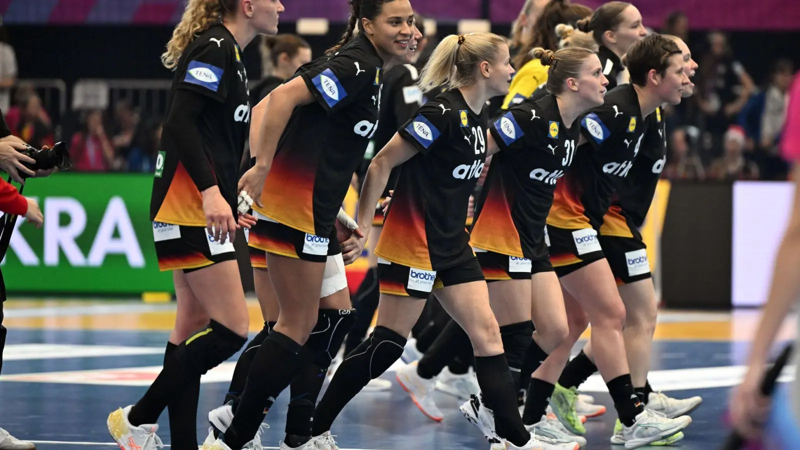 Seit 2007 warten die DHB-Frauen auf eine WM-Medaille.  (Foto: Federico Gambarini/dpa)