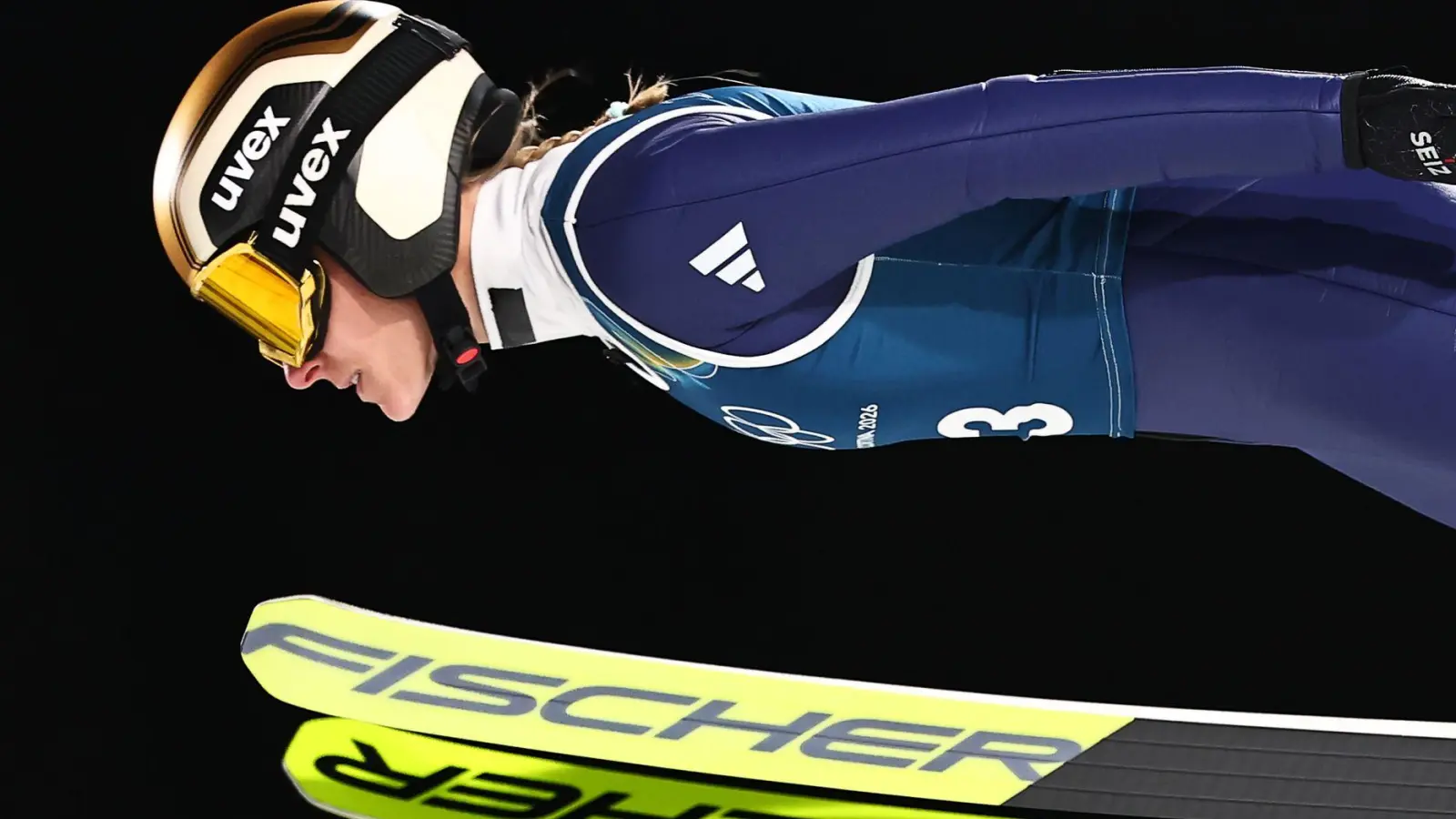 Katharina Schmid hat ihre Ziele fest im Blick. (Foto: Daniel Karmann/dpa)