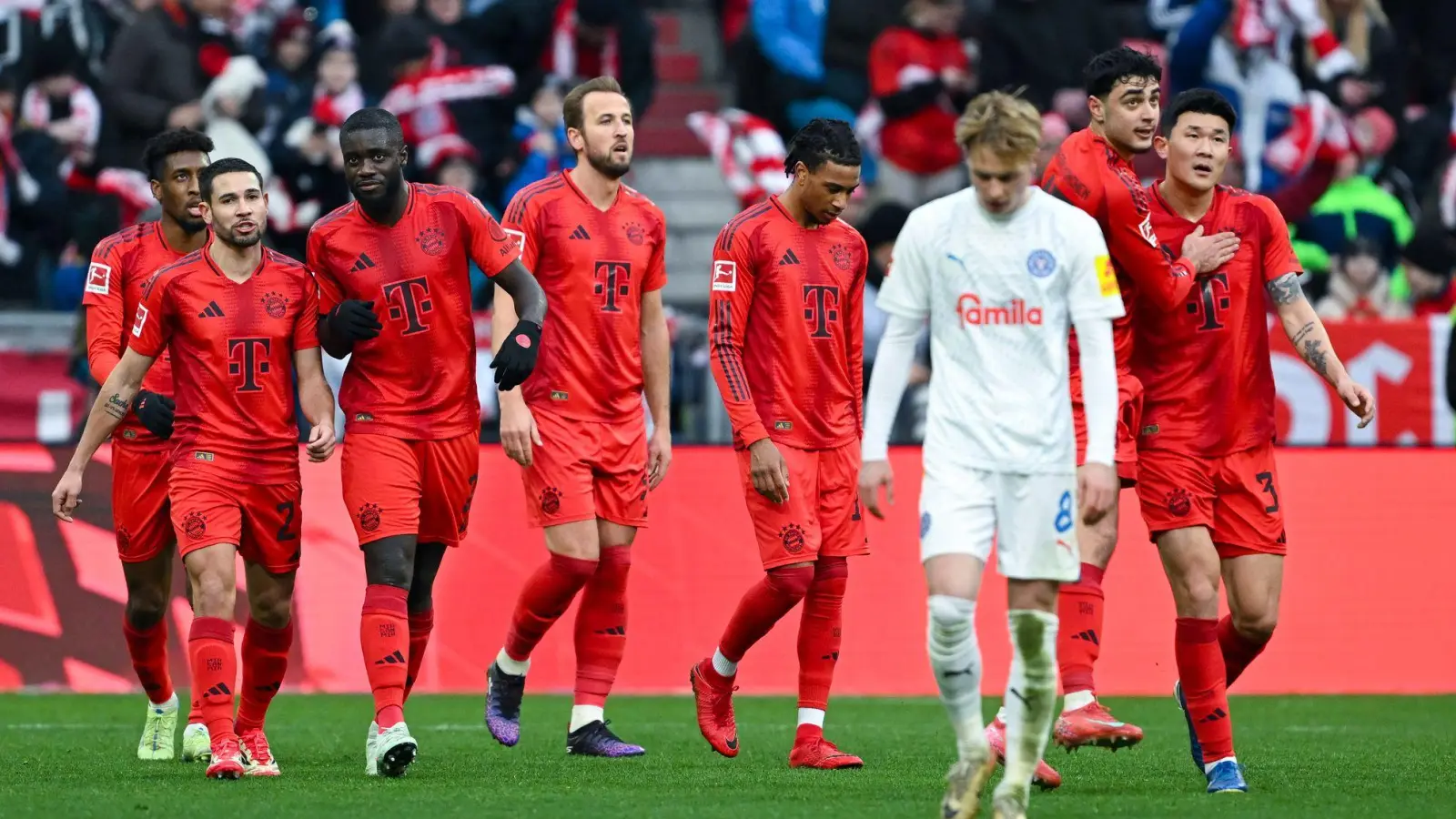 Die Bayern gewannen gegen Holstein Kiel. (Foto: Sven Hoppe/dpa)