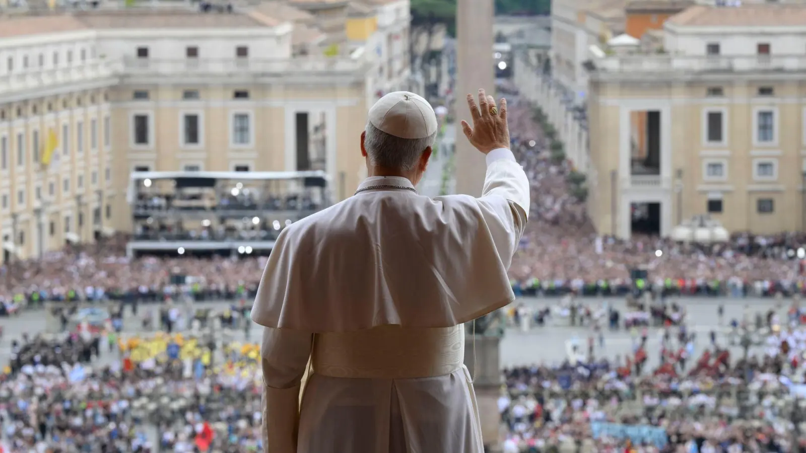 Papst Leo XIV. feiert am Sonntag seine offizielle Amtseinführung. (Archivbild) (Foto: Francesco Sforza/Vatican Media/AP/dpa)