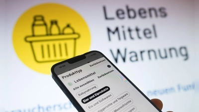 Der Discounter Woolworth ruft Spielzeug wegen einer möglichen Kontamination zurück. (Symbolbild) (Foto: Sebastian Gollnow/dpa)