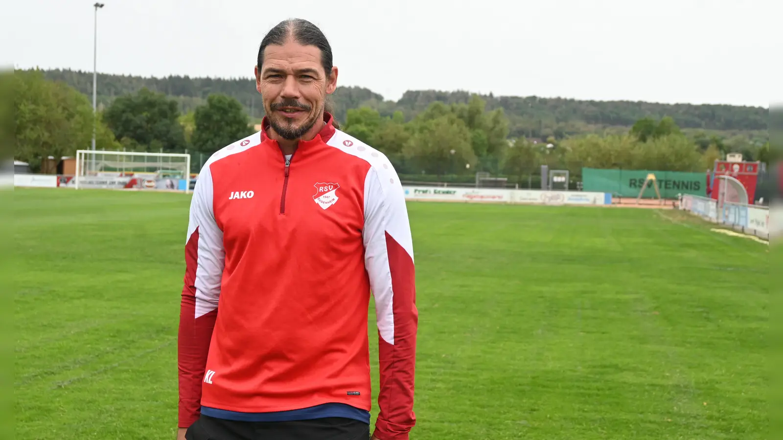 Kay Lang auf dem Gelände des RSV Sugenheim. (Foto: Judith Marschall)