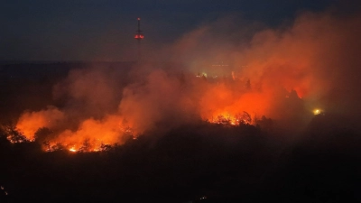 Die Ortschaft Traisen blieb wegen der Explosionsgefahr geräumt.  (Foto: Kevin Schößler/dpa)