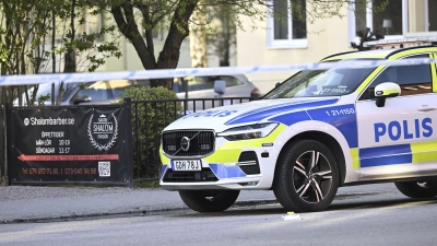 Schüsse mit drei Toten haben die schwedische Universitätsstadt Uppsala erschüttert. (Foto: Fredrik Sandberg/TT News Agency/AP/dpa)