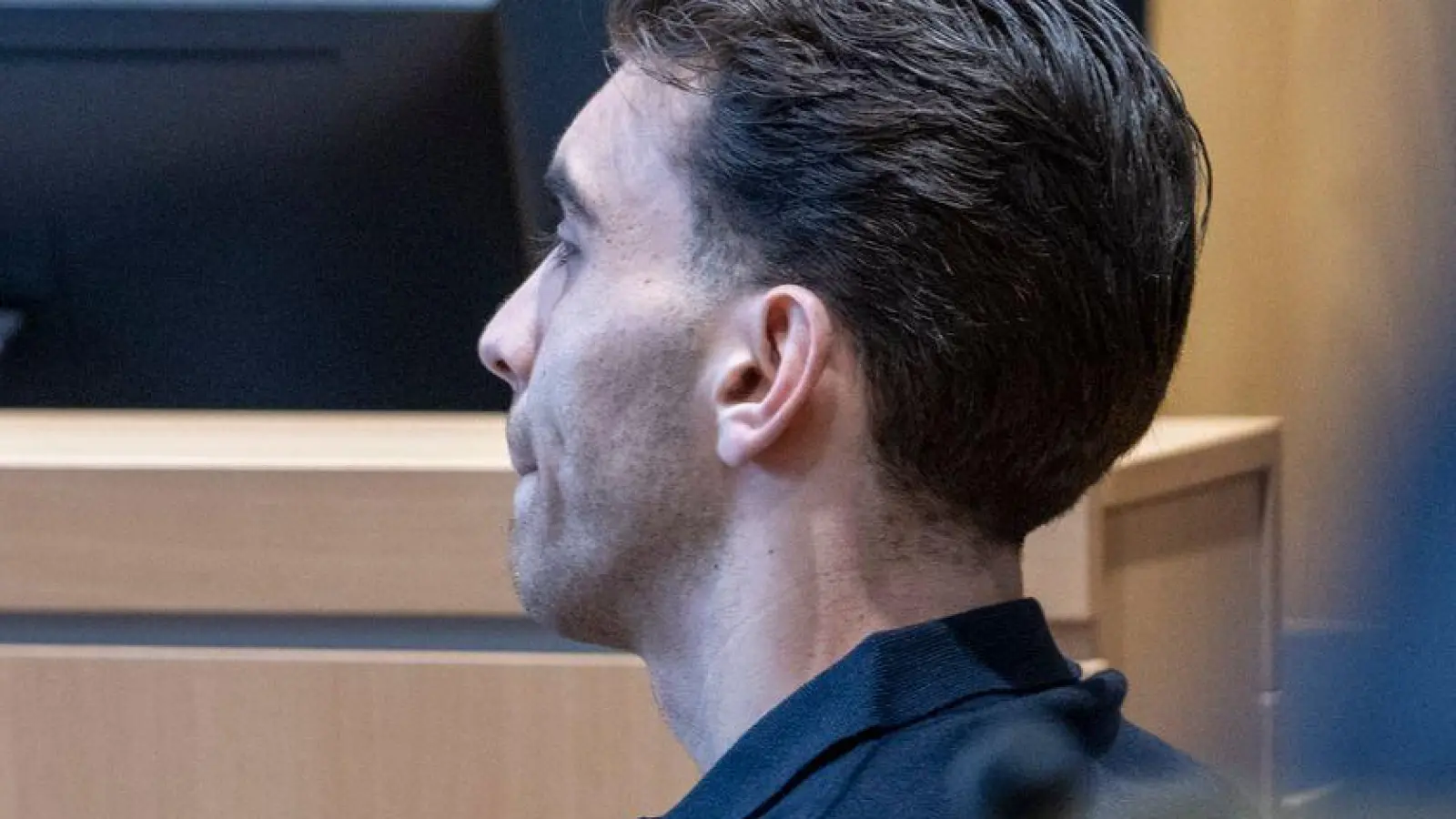 Halid S. hatte vor sechs Jahren mit einem einzigen Schlag einen Mann getötet. Nun ist er wieder angeklagt. (Foto: Stefan Puchner/dpa)