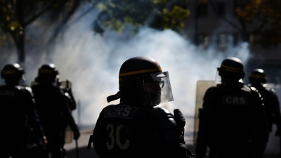 Rund 85 Prozent der mehr als 5.000 Festgenommen sind laut Frankreichs Innenminister Laurent Nuñez minderjährig. (Foto: Aurelien Morissard/AP/dpa)