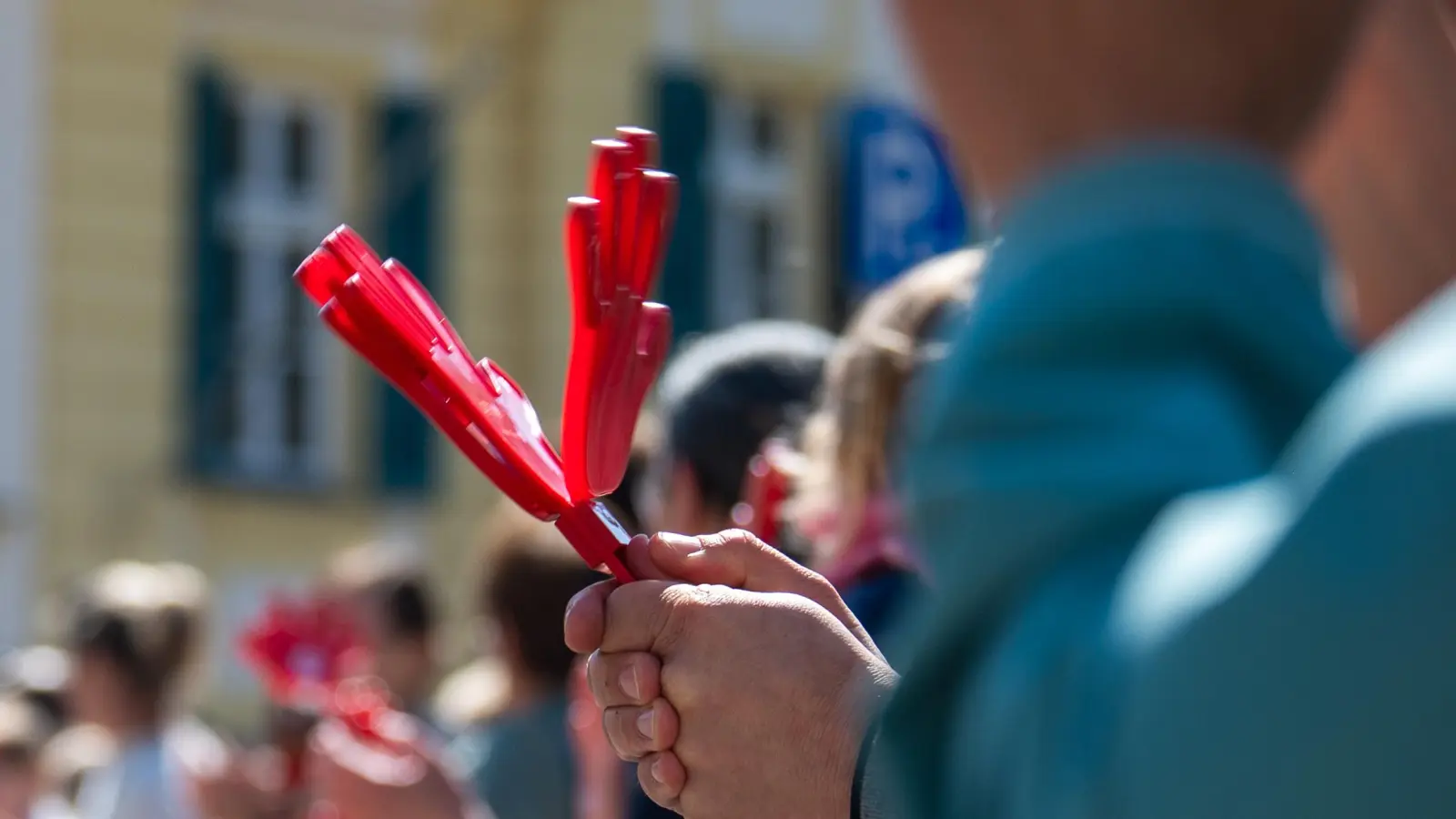 Angefeuert wurden sie dabei von etwa 5000 Zuschauern. (Foto: René Chlopotowski)