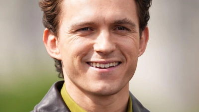 Schauspieler Tom Holland freut sich auf seine Rolle als Fred Astaire. (Archivbild) (Foto: Scott A Garfitt/Invision/AP/dpa)