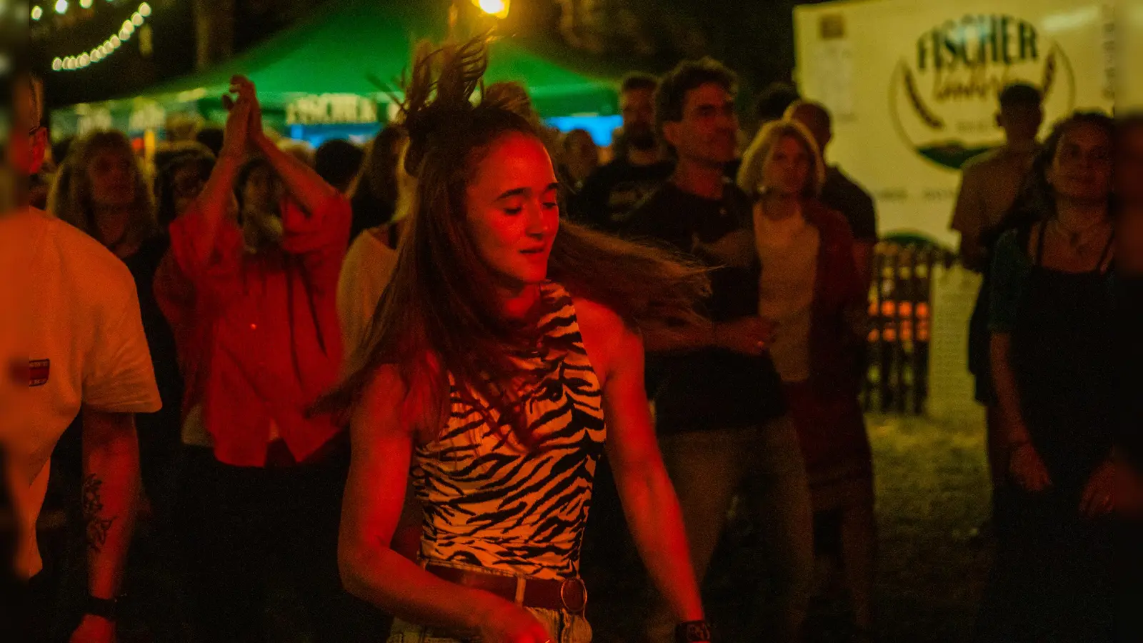 Die Musik von Breath Attack lädt zum Tanzen ein. (Foto: Evi Lemberger)