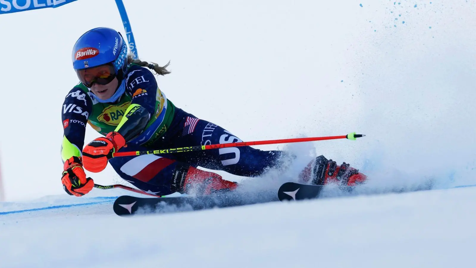 Mikaela Shiffrin verpasste beim Saisonauftakt in Sölden ihren 98. Weltcup-Sieg. (Foto: Alessandro Trovati/AP/dpa)