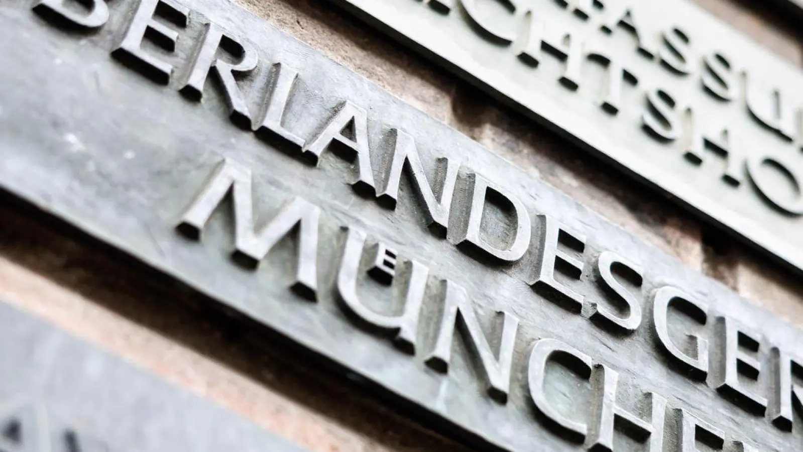 Nach einem Untersuchungshaftbefehl des Oberlandesgerichts München ist eine Frau wegen des Verdachts der Mitgliedschaft in der Terrororganisation IS festgenommen worden. (Archivbild) (Foto: Matthias Balk/dpa)