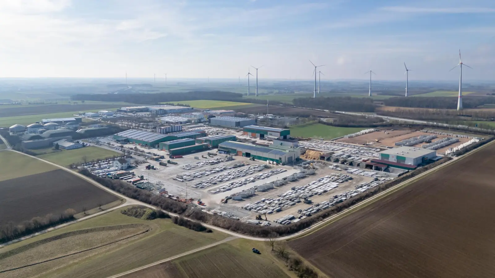 Das Gewerbegebiet „GollIpp” ist ein Musterbeispiel für interkommunale Zusammenarbeit. Alle Beteiligten profitieren davon. (Foto: Mirko Fryska)