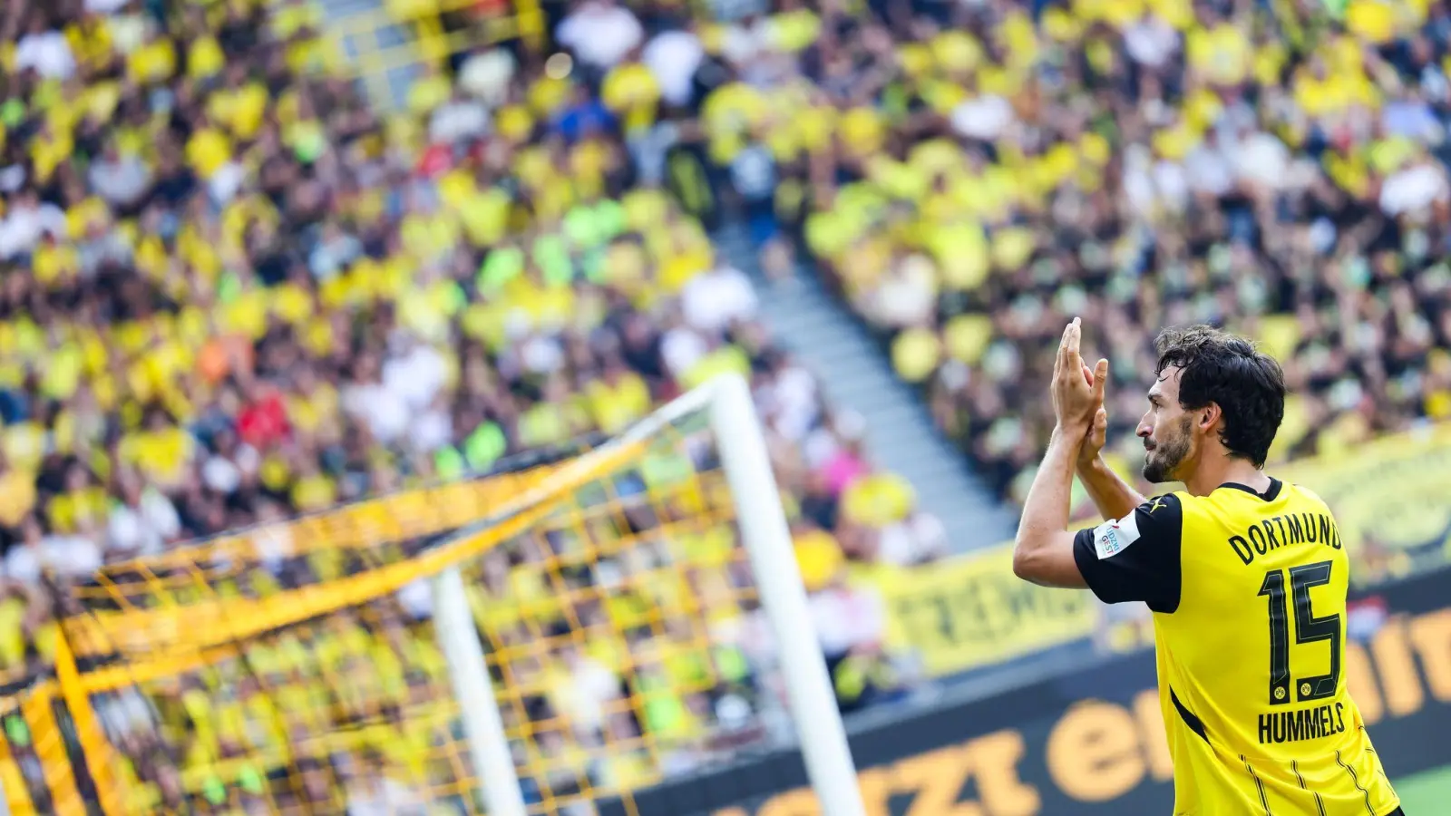 Mats Hummels bekommt vom BVB seinen großen Abschied. (Foto: Christoph Reichwein/dpa)