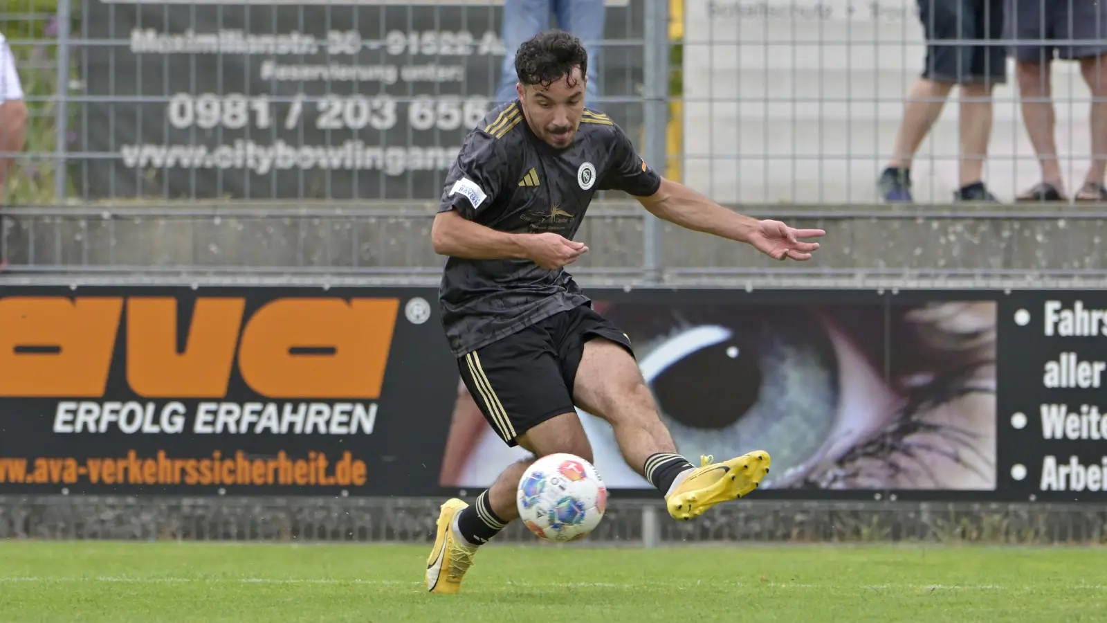 Geriet durch gute Leistungen bei der SpVgg Ansbach in den Blickpunkt: Tarkan Ücüncü. (Foto: Martin Rügner)