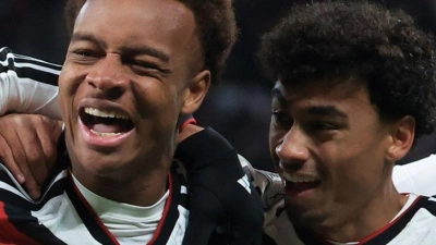 Die Deutsche Nationalmannschaft qualifiziert sich für die WM: Der 6:0-Sieg gegen die Slowakei sicherte Deutschland den Platz bei der Fußball-Weltmeisterschaft. (Foto: Jan Woitas/dpa)