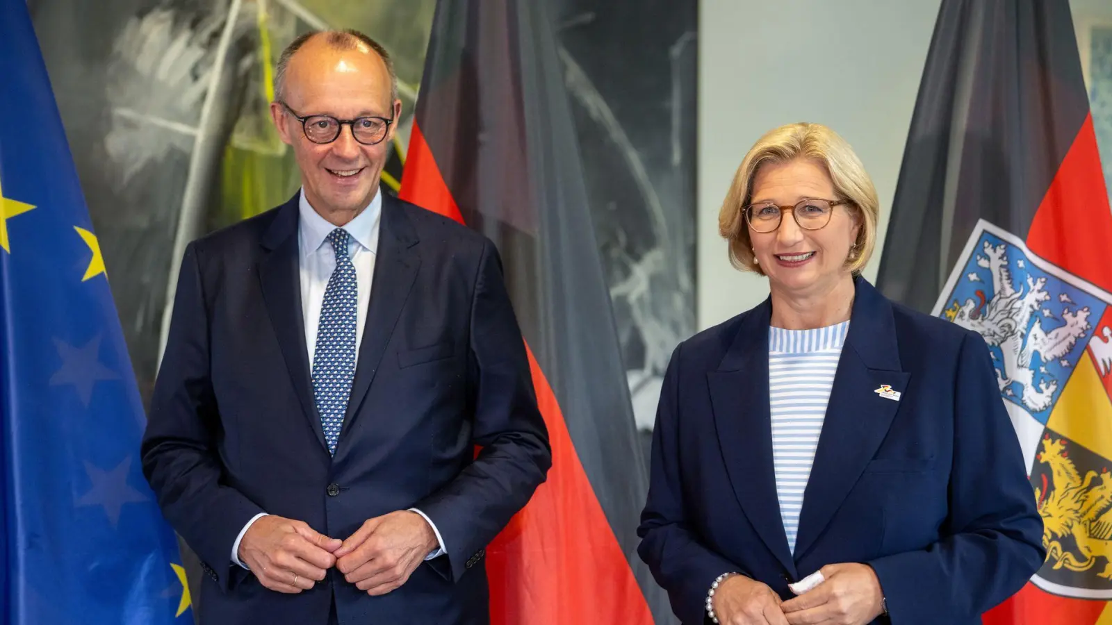 Merz kam zum Antrittsbesuch ins Saarland (Foto: Harald Tittel/dpa)