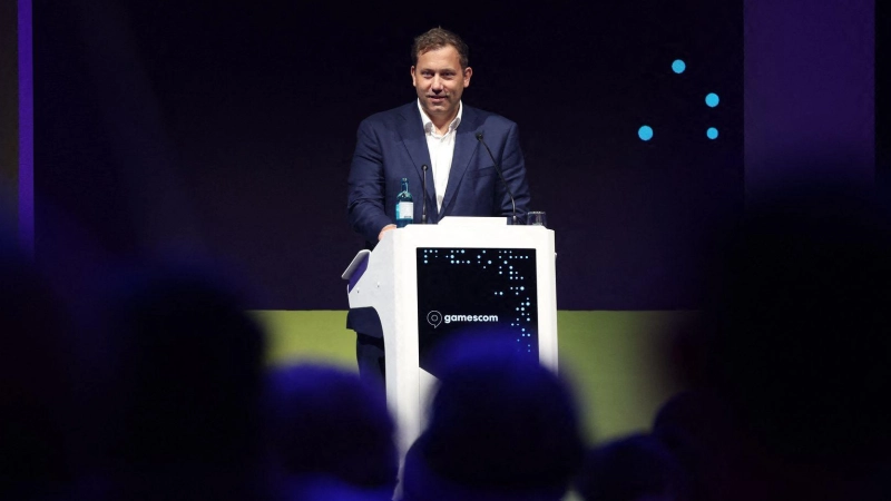 Ich würde ja gern, aber wir leben nun mal in Zeiten knapper Staatskassen - so in etwa war die Botschaft von Finanzminister Lars Klingbeil zum Thema Steuererleichterungen für die Gamesbranche.  (Foto: Christoph Reichwein/dpa)