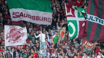 Der FC Augsburg beginnt am 13. Juli mit seiner Sommervorbereitung. (Archivbild) (Foto: Soeren Stache/dpa)