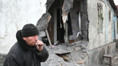 Im russische besetzten Gebiet Donezk gibt es bei Angriffen immer wieder Schäden. (Archivfoto) (Foto: Ilya Pitalev/Sputnik/dpa)