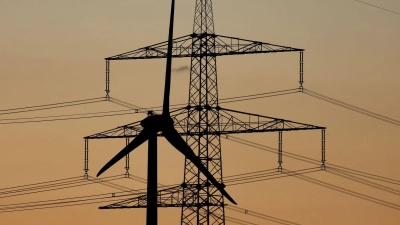 Die Energiepreise für die bayerische Wirtschaft sind zuletzt gesunken. (Archivbild) (Foto: Karl-Josef Hildenbrand/dpa)