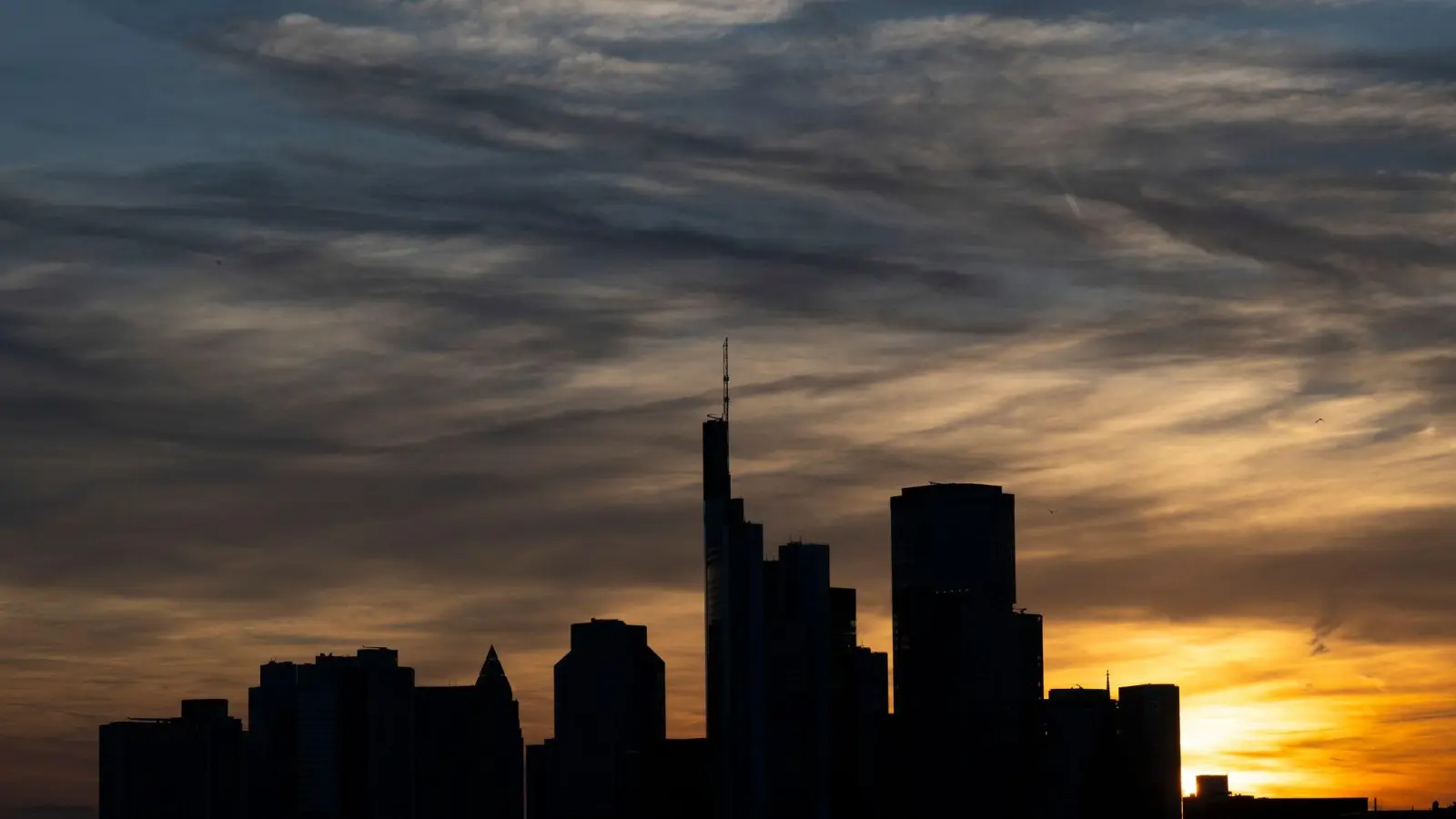 Bundesbank: Risiken für das deutsche Finanzsystem haben sich erhöht. (Symbolbild) (Foto: Boris Roessler/dpa)