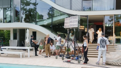 In Deutschland und Europa hat die Crew nach einer passenden Location gesucht. Das Grundstück in Westmittelfranken hat sie dann überzeugt. (Foto: Lars Nitsch)