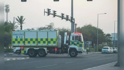 Ein Krankenwagen in der Nähe des israelischen Angriffsorts in Doha.  (Foto: Nikku/XinHua/dpa)