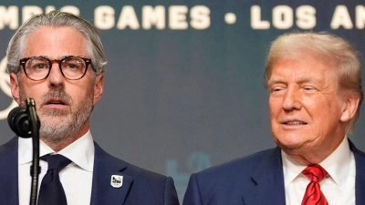 US-Präsident Trump (r) und Olympia-Organisationschef Casey Wasserman (Foto: Alex Brandon/AP/dpa)