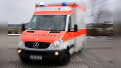 Bei dem Vorfall in Missen-Wilhams wurden laut Polizei zwei Menschen leicht verletzt. (Symbolbild) (Foto: Stephan Jansen/dpa)