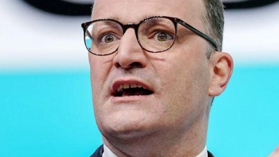 CDU-Politiker Jens Spahn muss sein mächtiges Amt als Fraktionschef abgeben.  (Foto: Kay Nietfeld/dpa)