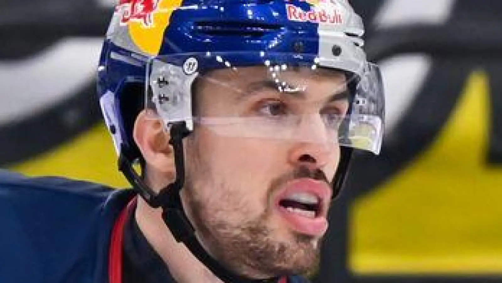 Fabio Wagner erhält nach seinem harten Foul eine lange Sperre. (Archivbild) (Foto: Sven Hoppe/dpa)