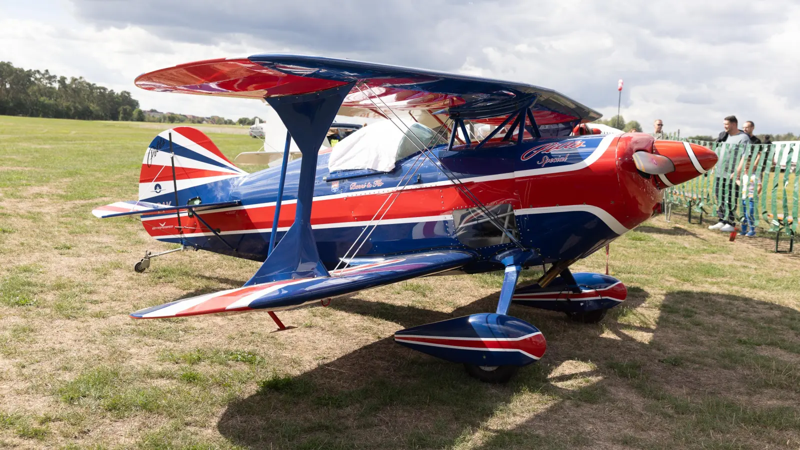 Nur eines der vielen verschiedenen Flugzeuge vor Ort.<br> (Foto: Daniel Christ)