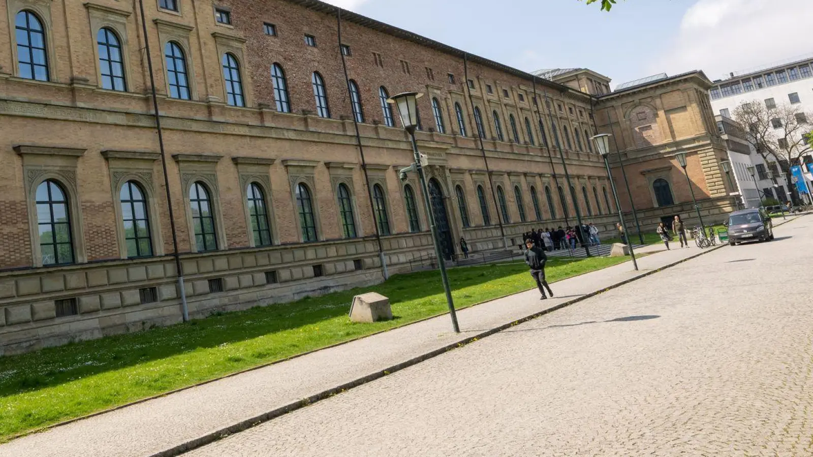 Die Alte Pinakothek war 2025 besonders gefragt. (Archivbild) (Foto: Peter Kneffel/dpa)